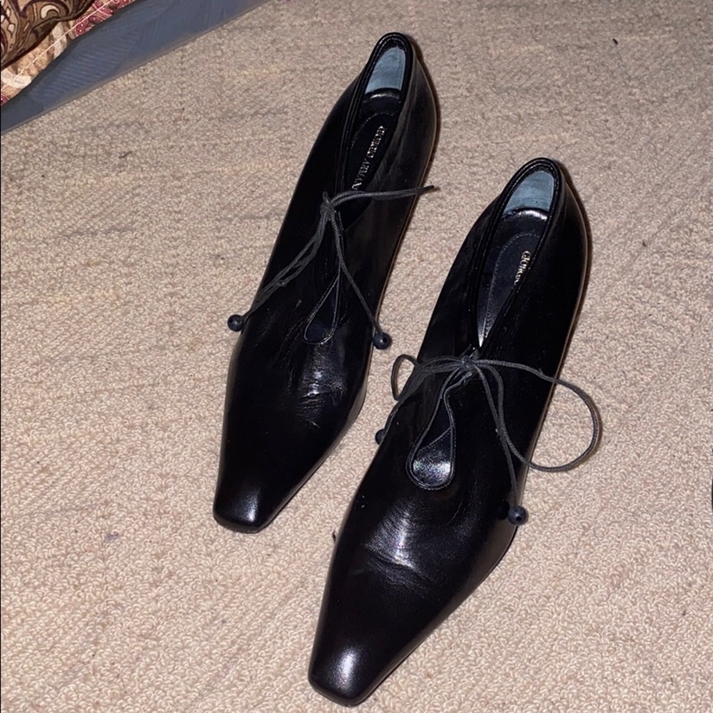 Giorgio Armani Pointy Toe Vintage Black Tie Heels